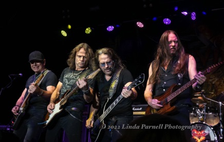 Winger at MGM Northfield, OH 11.19
